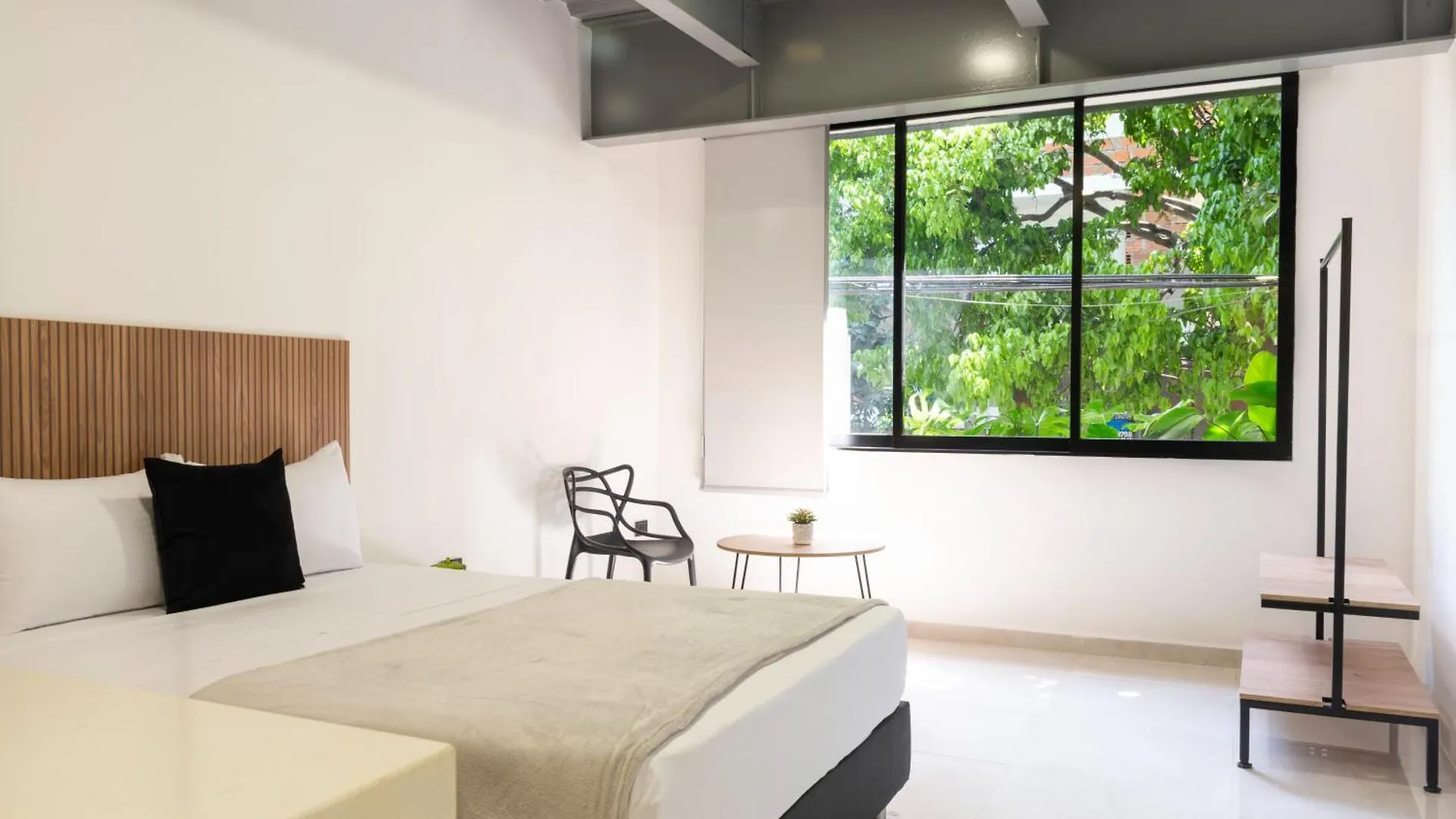 Nook Bliss Medellin Marvel Near El Poblado Apartment 0*,  Colombia