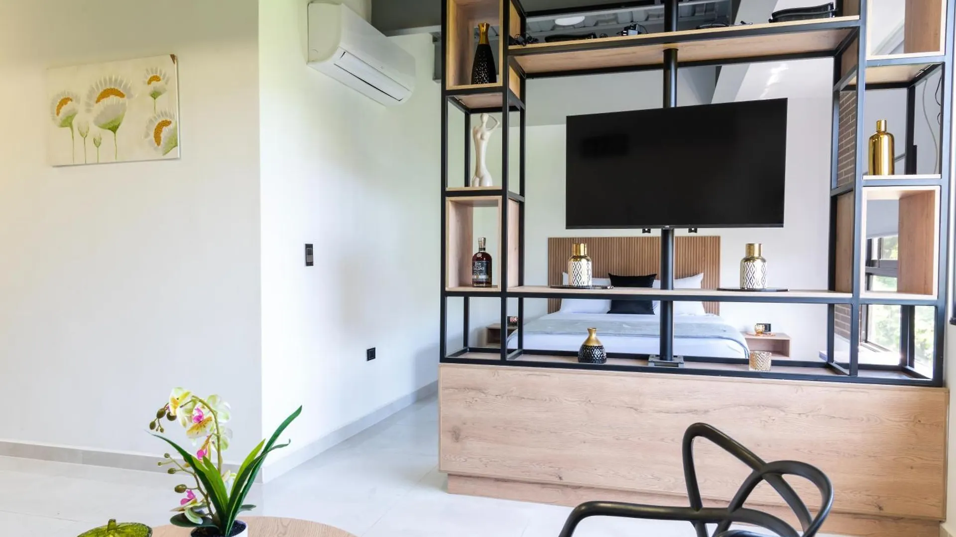 Nook Bliss Medellin Marvel Near El Poblado Apartment Colombia