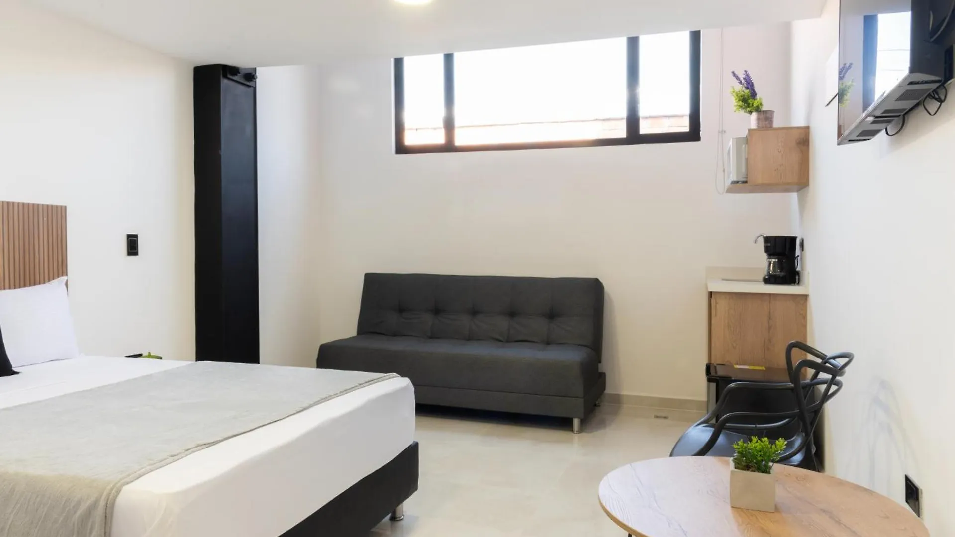 Nook Bliss Medellin Marvel Near El Poblado Apartment 0*,  Colombia