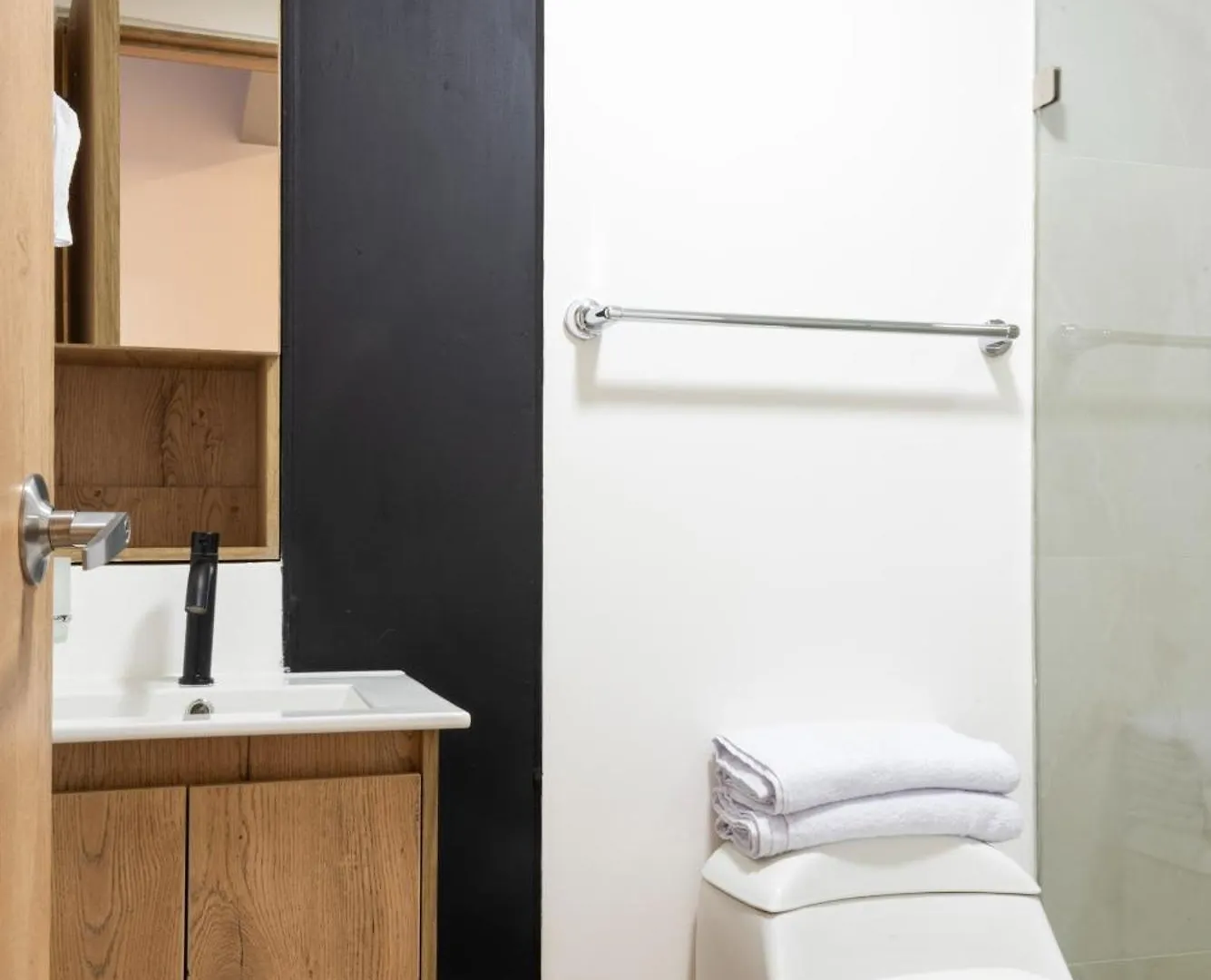 Nook Bliss Medellin Marvel Near El Poblado Apartment Colombia